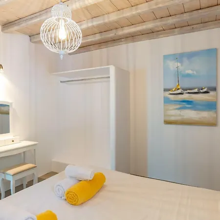 Lyra Villas Mykonos *